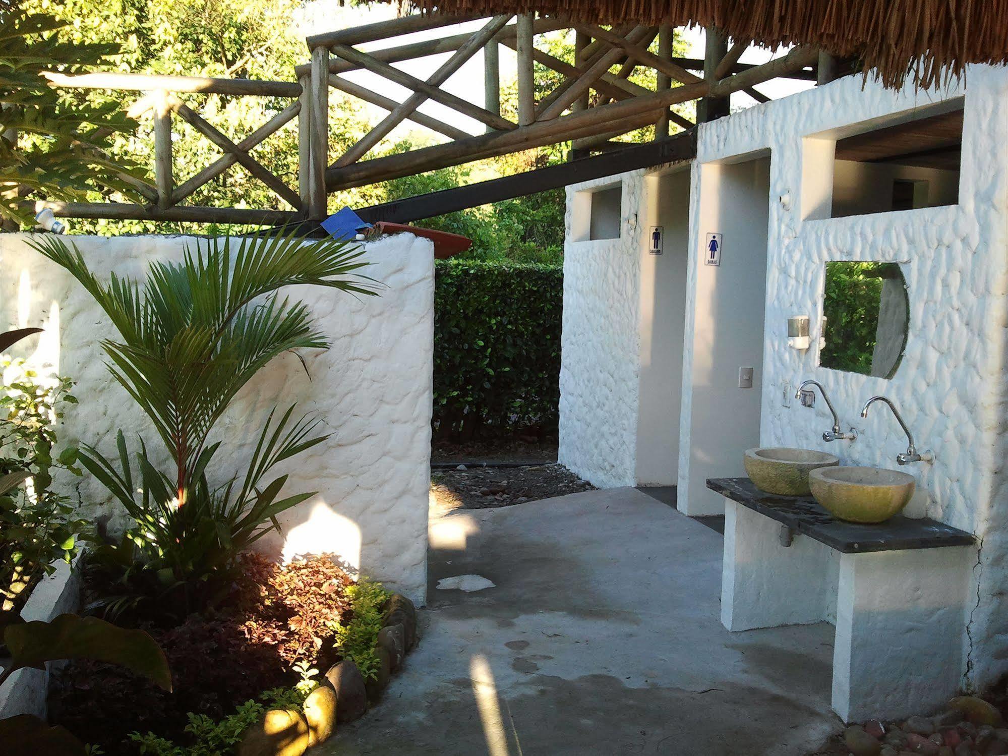 Hotel Campestre Arboretto ビリャビセンシオ エクステリア 写真